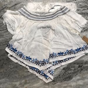 NWT Off the Shoulder Shirt